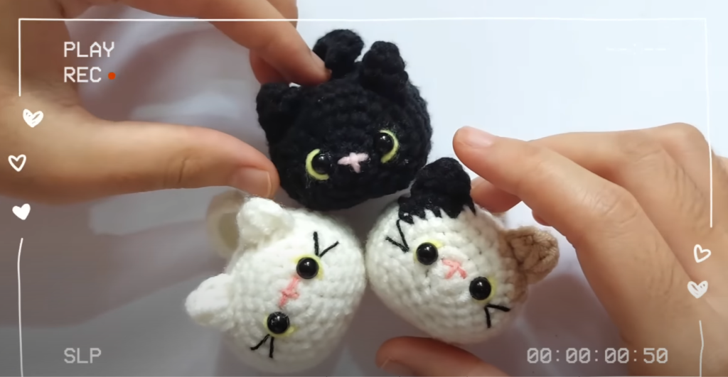 Cómo Crear Mini Gato de Crochet